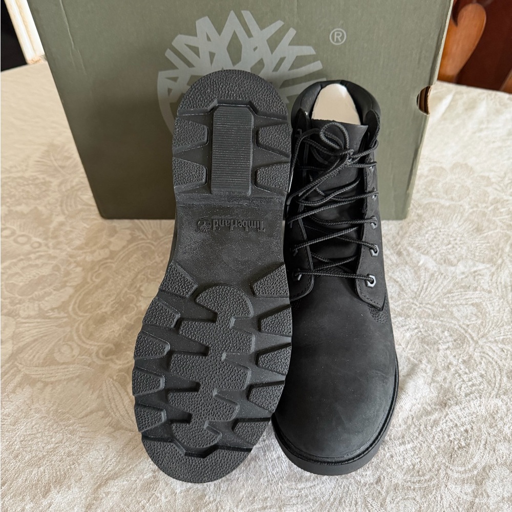 *NWT* Timberland Linden Woods Black Waterproof Boots - Picture 3 of 4